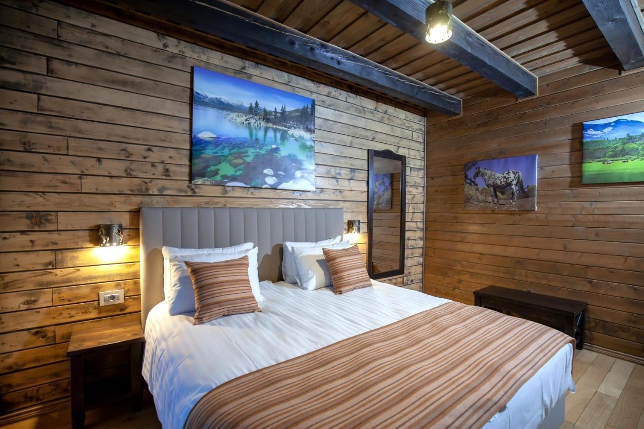 Maggie'S Ranch Hotel Rîşnov Luaran gambar