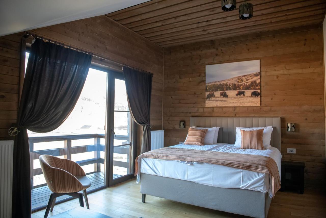 Maggie'S Ranch Hotel Rîşnov Luaran gambar