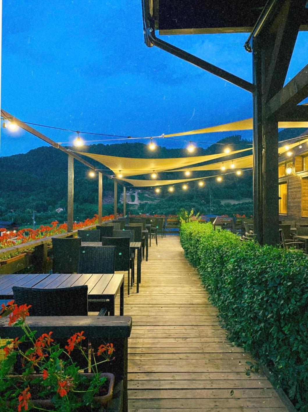Maggie'S Ranch Hotel Rîşnov Luaran gambar