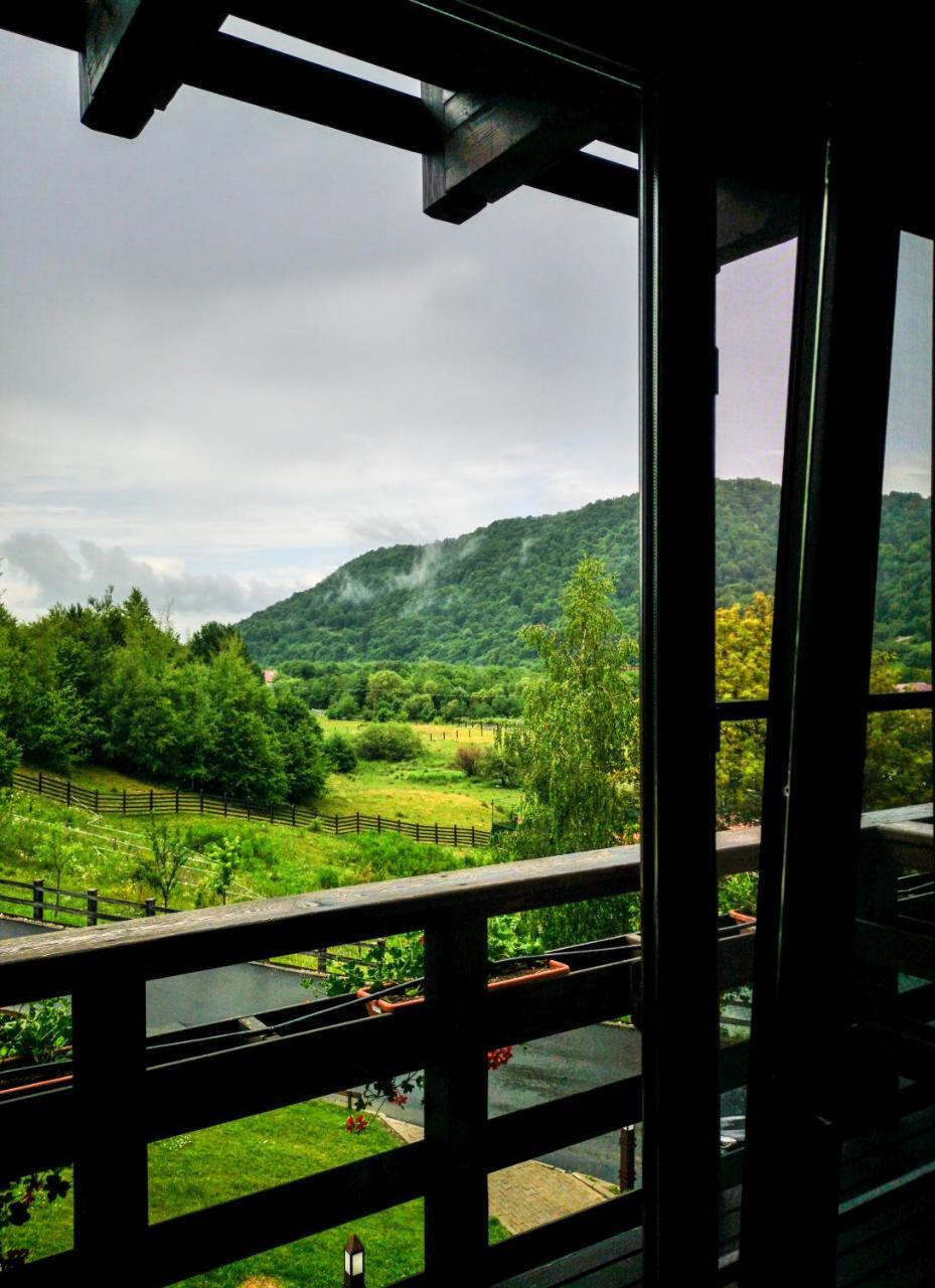 Maggie'S Ranch Hotel Rîşnov Luaran gambar